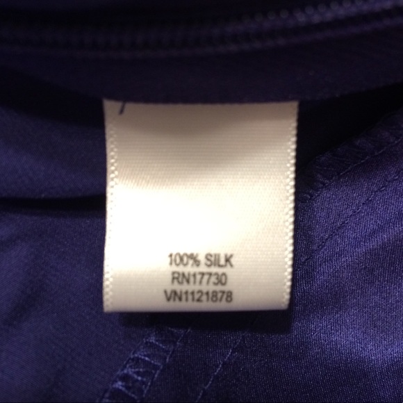 Isaac Mizrahi Silk Top NWT - Picture 3 of 3